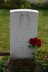 Dozinghem Military Cemetery - Carter, Fred